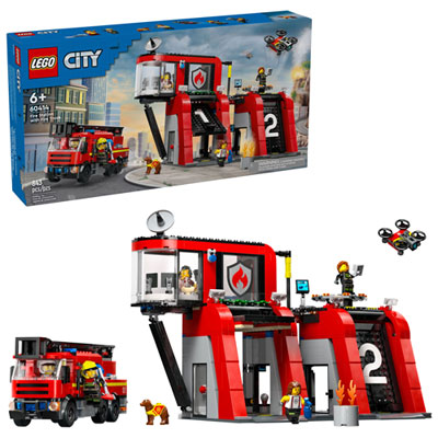 Image of LEGO City: Fire Station with Fire Truck - 843 Pieces (60414)