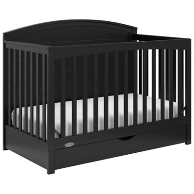 Lit De Bébé Transformable 5-En-1 Bellwood De Graco Avec Tiroir - Noir Love the storage drawer underneath and the solid back is great for catching pacifiers before they fall