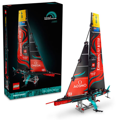 LEGO Technic: Emirates Team New Zealand AC75 Yacht - 962 Pieces (42174) This was so much fun building this boat