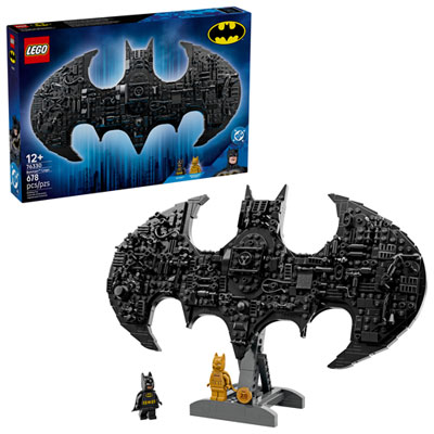 LEGO Super Heroes DC: Batman Logo - 678 Pieces (76330) Fun build and looks great with the rest of my Lego Batman collection