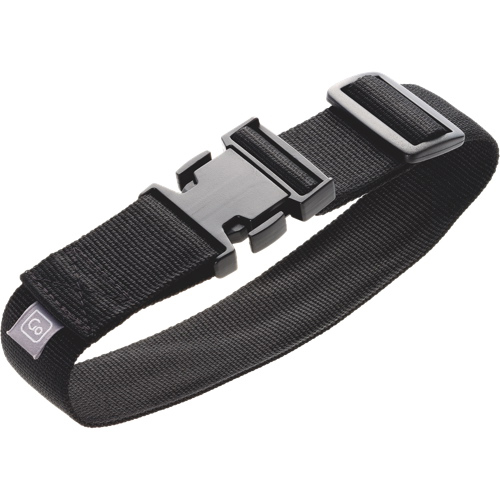 black luggage strap