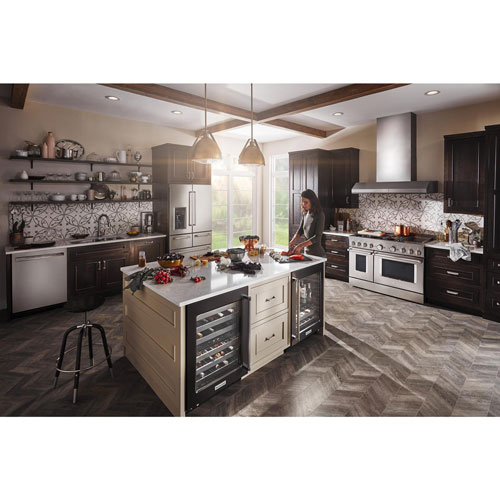 Réfrigérateur à deux portes 25,8 pi3 36 po, distributeur de glaçons et d'eau de KitchenAid - Inox