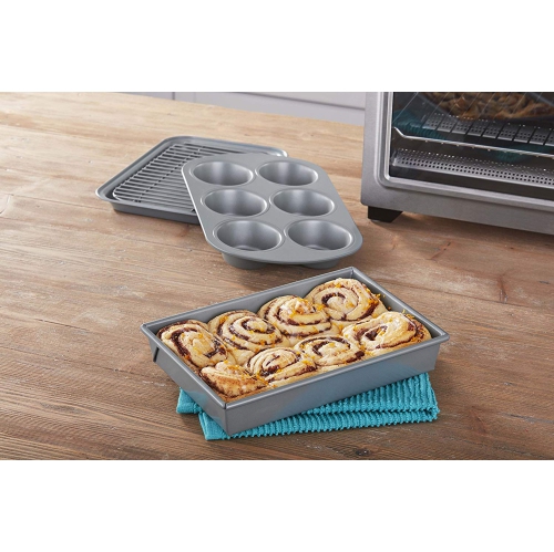 Chicago Metallic 4-Piece Non-Stick Toaster Oven Bakeware Set