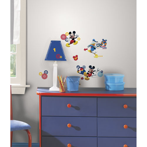 RoomMates Mickey Mouse Clubhouse Capers Wall Decal
