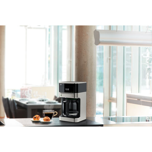 Cafetière à filtre de Braun (KF7150BK) - 12 tasses - Noir-acier inoxydable