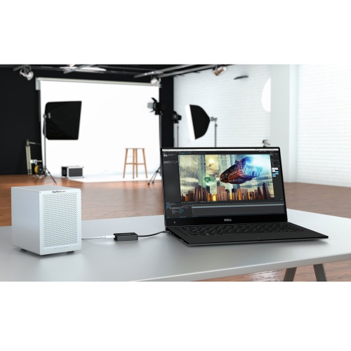 StarTech Thunderbolt 3 to Thunderbolt 2 Adapter -