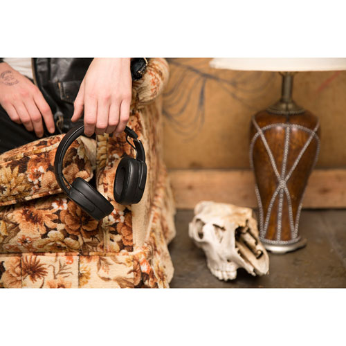 Skullcandy Crusher Over-Ear Sound Isolating Wireless Headphones with Mic - Black - Only at Best Buy