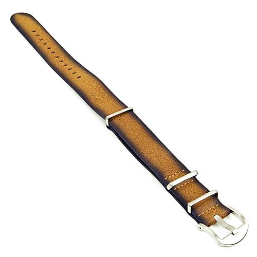 DASSARI Slater Distressed Italian Leather NATO Watch Strap in Tan 18mm
