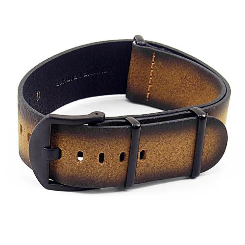 DASSARI Slater Distressed Italian Leather NATO Watch Strap w/ Matte Black Buckle in Tan 18mm