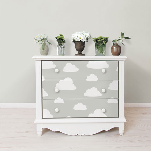 Papier peint autocollant Clouds de NuWallpaper - Gris
