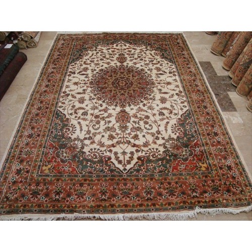 AHMEDANI  Rectangle Area Rug Hot Medallion Kasha Traditional Wool Silk Hand Knotted Carpet (9 X 6)' In Ivory