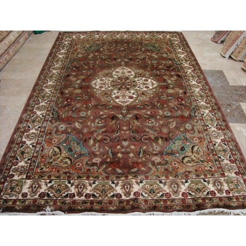 AHMEDANI  Ivory Medallion Flowral Hand Knotted Wool Silk Carpet 9.4' X 6.3' Area Rug - Ivory/ In Brown
