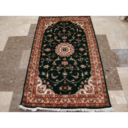 AHMEDANI  Rectangle Area Rug Dark Floral Medalion Hand Knotted Wool Silk Carpet (5 X 3)' In Green