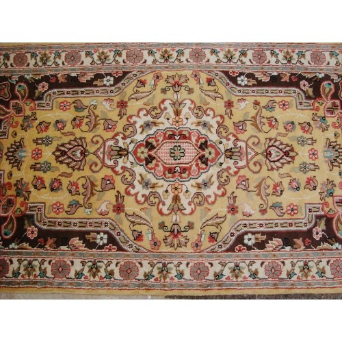 Ahmedani Exclusive Medallion Flowers Hand Knotted Wool Silk Carpet 5.7' x 3.1' Area Rug - Multi-Colour