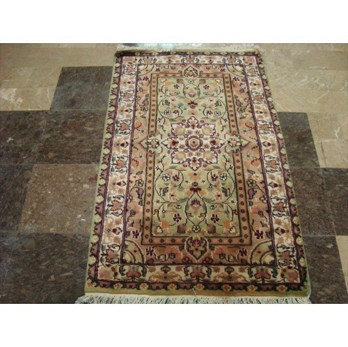 Green Ivory Touch Excellent Designed Rectangle Area Rugs Hand Knotted Wool Silk Carpet'