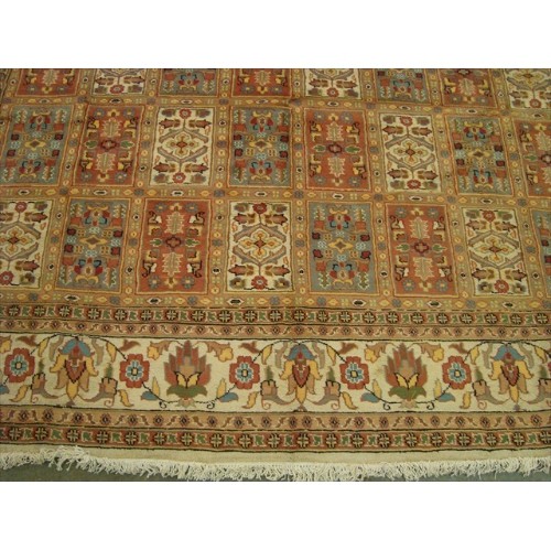 Bakhtiari Pestal Flower All Over Rectangle Area Rug Wool Silk Hand Knotted Carpet'