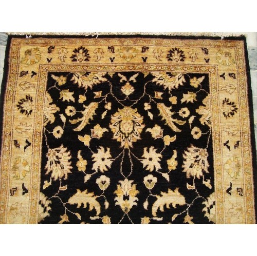 Ahmedani Chobi Zeigler Mahal Excellent Designed Vege Dyed Hand Knotted Carpet 5.1' x 3.2' Area Rug - Black