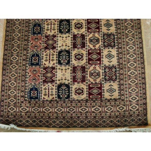Bakhtiar Jaal Fine Rectangle Area Rug Hand Knotted Wool Silk Carpet'