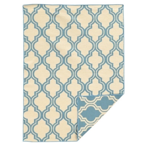 Linon RUG-SA2358 5 x 8 ft. Salonika Quatrefoil Indoor Area Rug - Light Blue