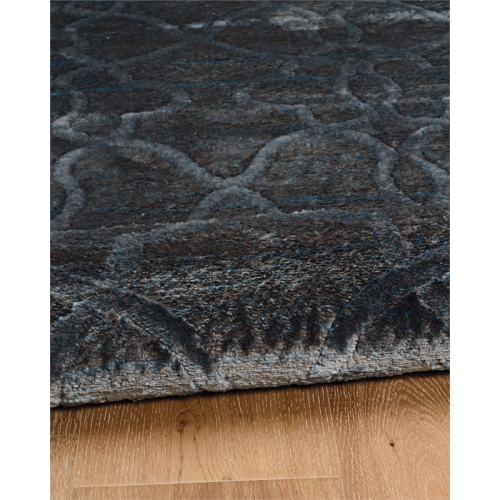 Linon RUGPM2658 5 ft. x 7 ft. 6 in. Platinum Raw Iron Indoor Area Rug - Blue & Black