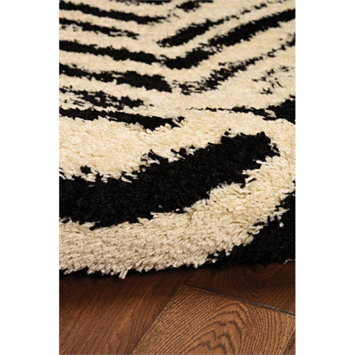 Linon RUGMC0881 8 x 10 ft. Morrocan Sahara Indoor Area Rug - Ivory & Black