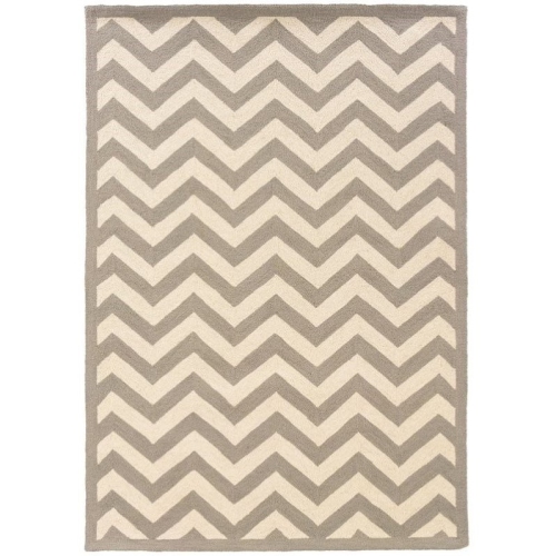 LINON HOME DECOR  Linon Rug-Sh0157 5 X 7 Ft. Silhouette Chevron Indoor Area Rug - In Grey