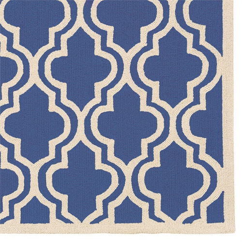 Linon RUG-SH1157 5 x 7 ft. Silhouette Quatrefoil Indoor Area Rug - Navy
