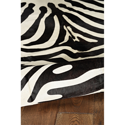 Linon RUG-CH04 Full Skin Tufted Indoor Area Rug - Cowhide Zebra Print Black