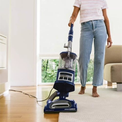 Shark NV360 Navigator Lift-Away Deluxe Upright Vacuum, Blue
