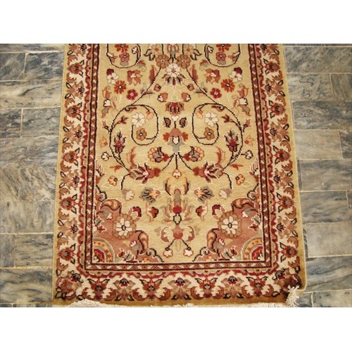 Rare Beige Amazed Floral Soft Hand Knotted Carpet Hall Way Runner Rug'