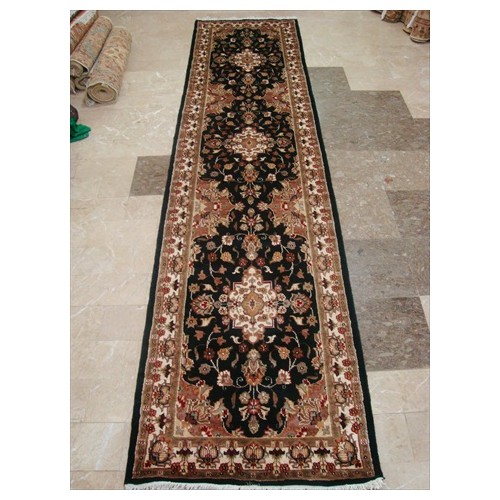 Exclusive Hot Black Floral Kashan Soft Hand Knotted Hall Way Runner Rug'