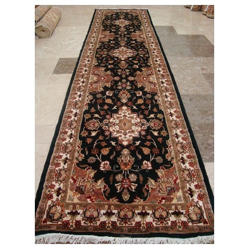 Exclusive Hot Black Floral Kashan Soft Hand Knotted Hall Way Runner Rug'