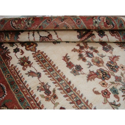 Ivory Vaas Guldasta One Way Lovely Hand Knotted Area Rug Wool Silk Carpet'