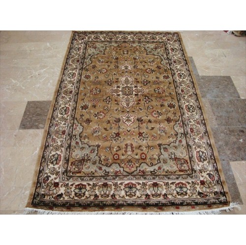 Exclusive Ivory Medallion Flowers Lovely Rectangle Area Rug Hand Knotted Wool Silk Carpet'
