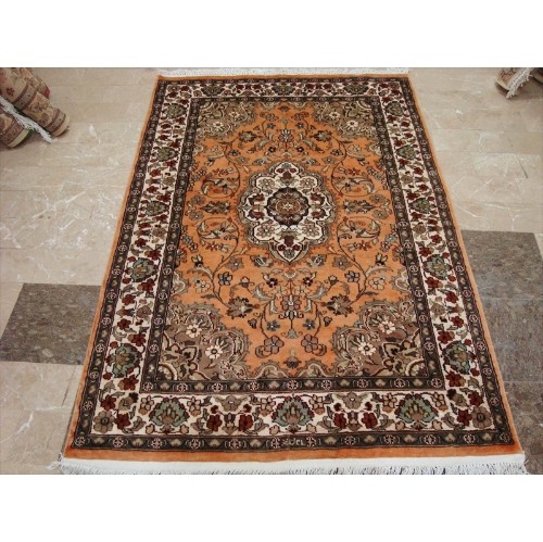 Ivory Pestal Flower Allover Kashan Area Rug Hand Knotted Silk Wool Carpet'