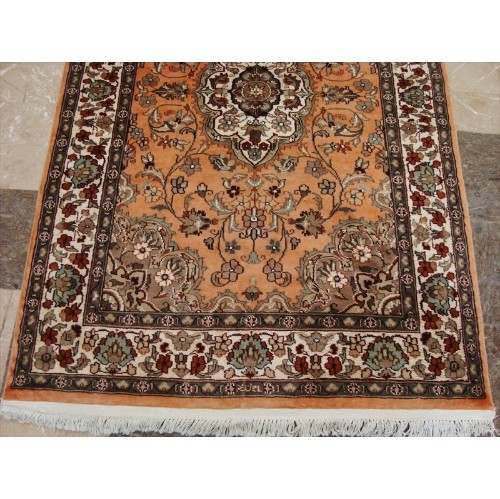 Ivory Pestal Flower Allover Kashan Area Rug Hand Knotted Silk Wool Carpet'