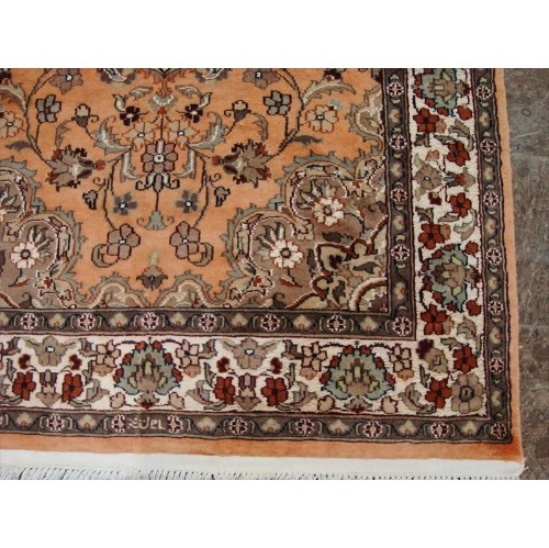 Ivory Pestal Flower Allover Kashan Area Rug Hand Knotted Silk Wool Carpet'