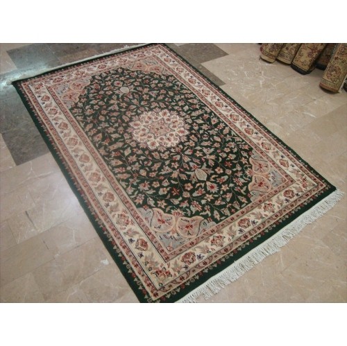 Wow Exclusive Exotic Dark Green Floral Rare Hand Knotted Area Rug'