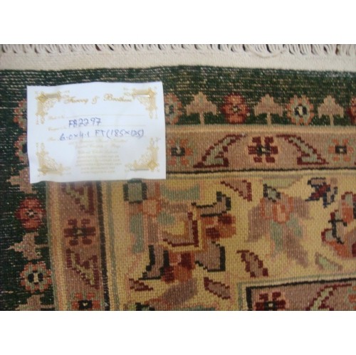 Wow Exclusive Exotic Dark Green Floral Rare Hand Knotted Area Rug'