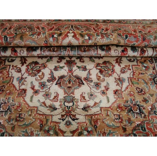 Awesome Sarafiann Floral Medallion Area Rug Hand Knotted Wool Silk Carpet'