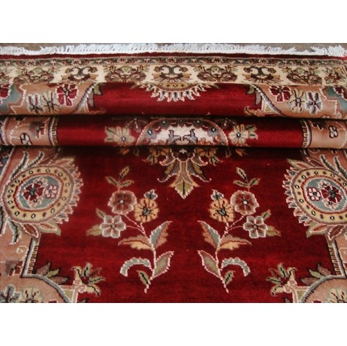 Exclusive Red Floral Lovely Hand Knotted Area Rug Wool Silk Carpet'
