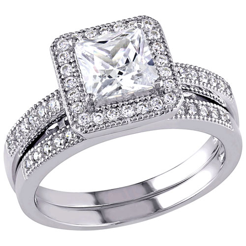Bridal Halo Ring in Sterling Silver with 53 Round-Cut Cubic Zirconia - Size 6