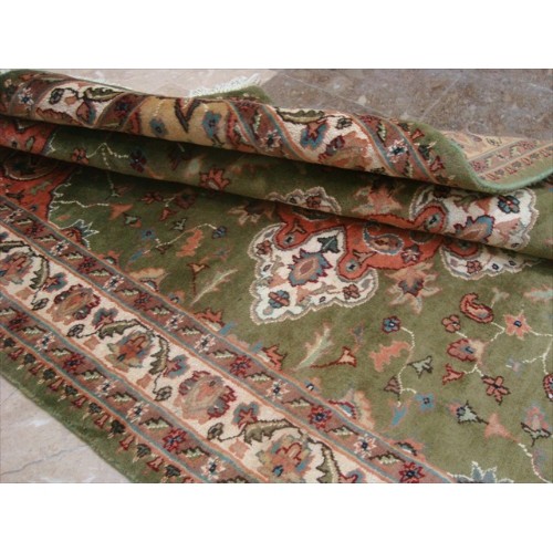 Ahmedani Lovely Medallion Hand Knotted Wool Silk Carpet 6.0' x 4.0' Area Rug - Olive Green