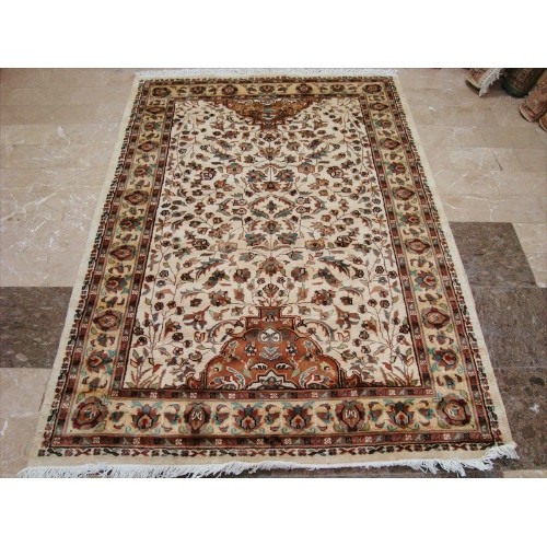 AHMEDANI  Exclusive Floral Medallion Allover Rectangle Area Rug Hand Knotted Wool Silk Carpet (6 X 4)'