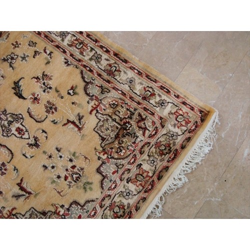 Ahmedani Gorgeous Floral Medallion Hand Knotted Wool Silk Carpet 5.1' x 2.11' Area Rug - Cream