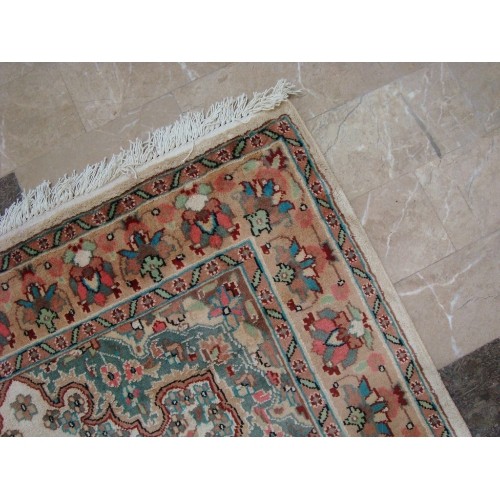 Ahmedani Sarafia Beauty Floral Oriental Hand Knotted Wool Silk Carpet 6.0' x 4.2' Area Rug - Multi-Colour