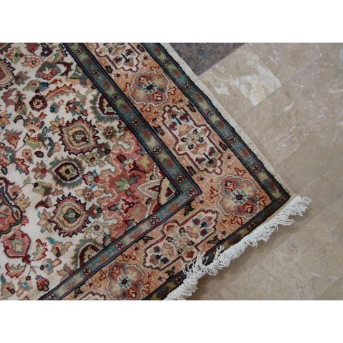 Exclusive Jhoomar Beauty Floral Oriental Area Rug Hand Knotted Wool Silk Carpet'