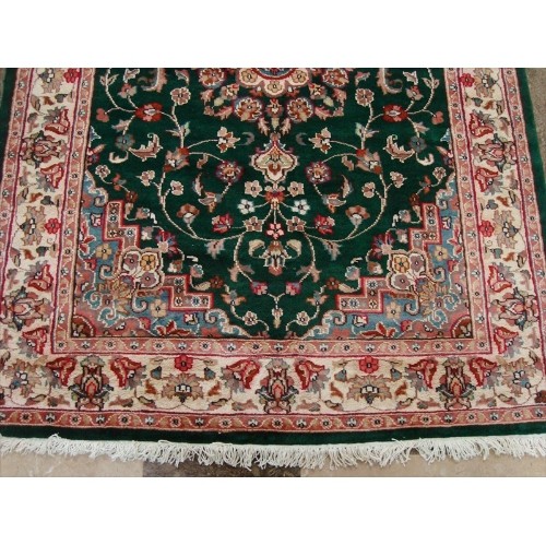 Ahmedani Awesome Love Beauty Floral Oriental Rug Hand Knotted Wool Silk Carpet 6.0' x 4.1' Area Rug - Green