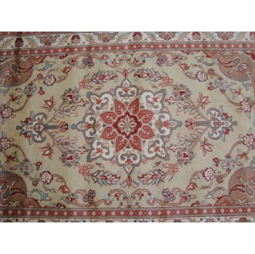 Ahmedani Wow Cream Ivory Floral Oriental Hand Knotted Wool Silk Carpet 4.11' x 3.0' Area Rug - Cream/Ivory