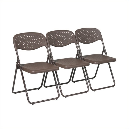 Chaise pliante avec siège et dossier en plastique brun moka.